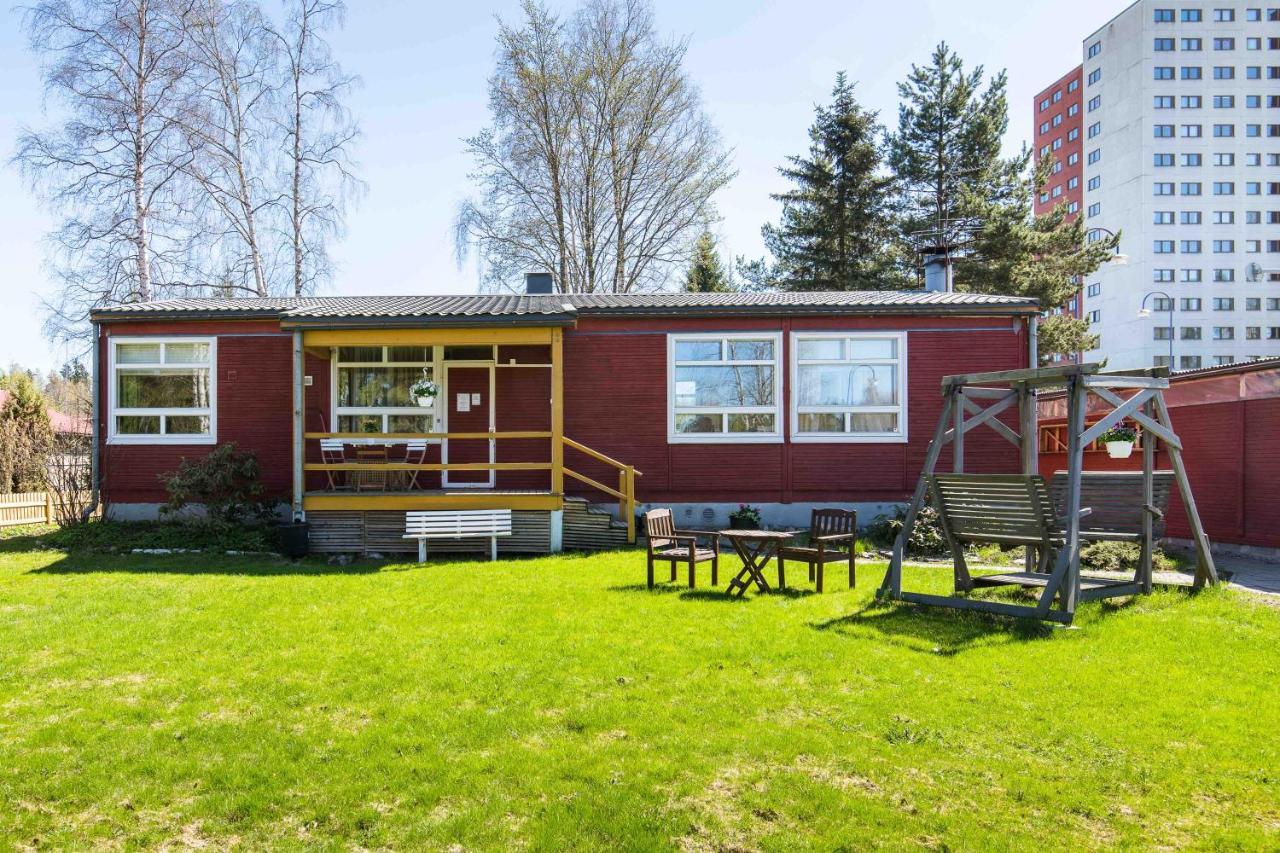 Bungalow House Flat In Rekola 33M2 Vanda Eksteriør bilde
