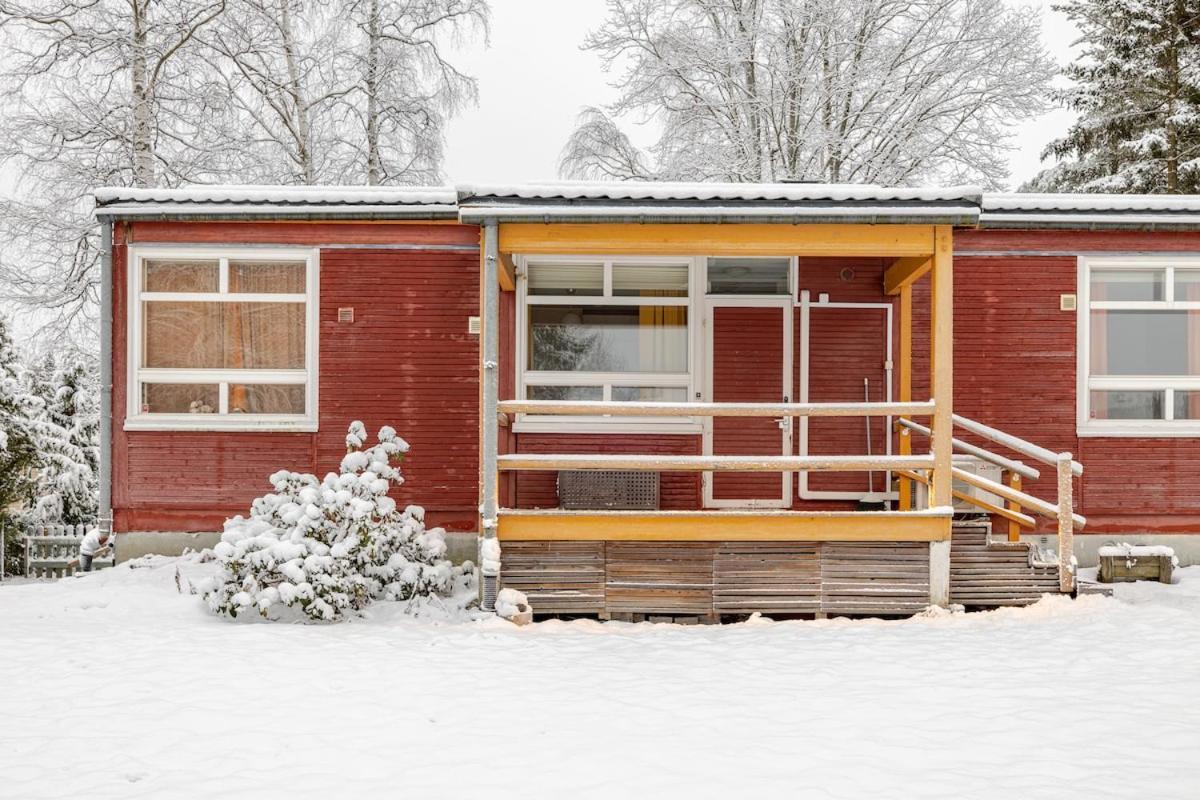 Bungalow House Flat In Rekola 33M2 Vanda Eksteriør bilde