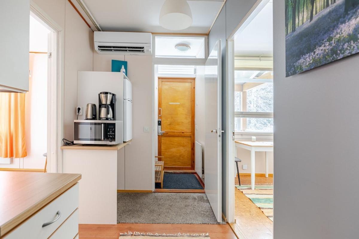 Bungalow House Flat In Rekola 33M2 Vanda Eksteriør bilde